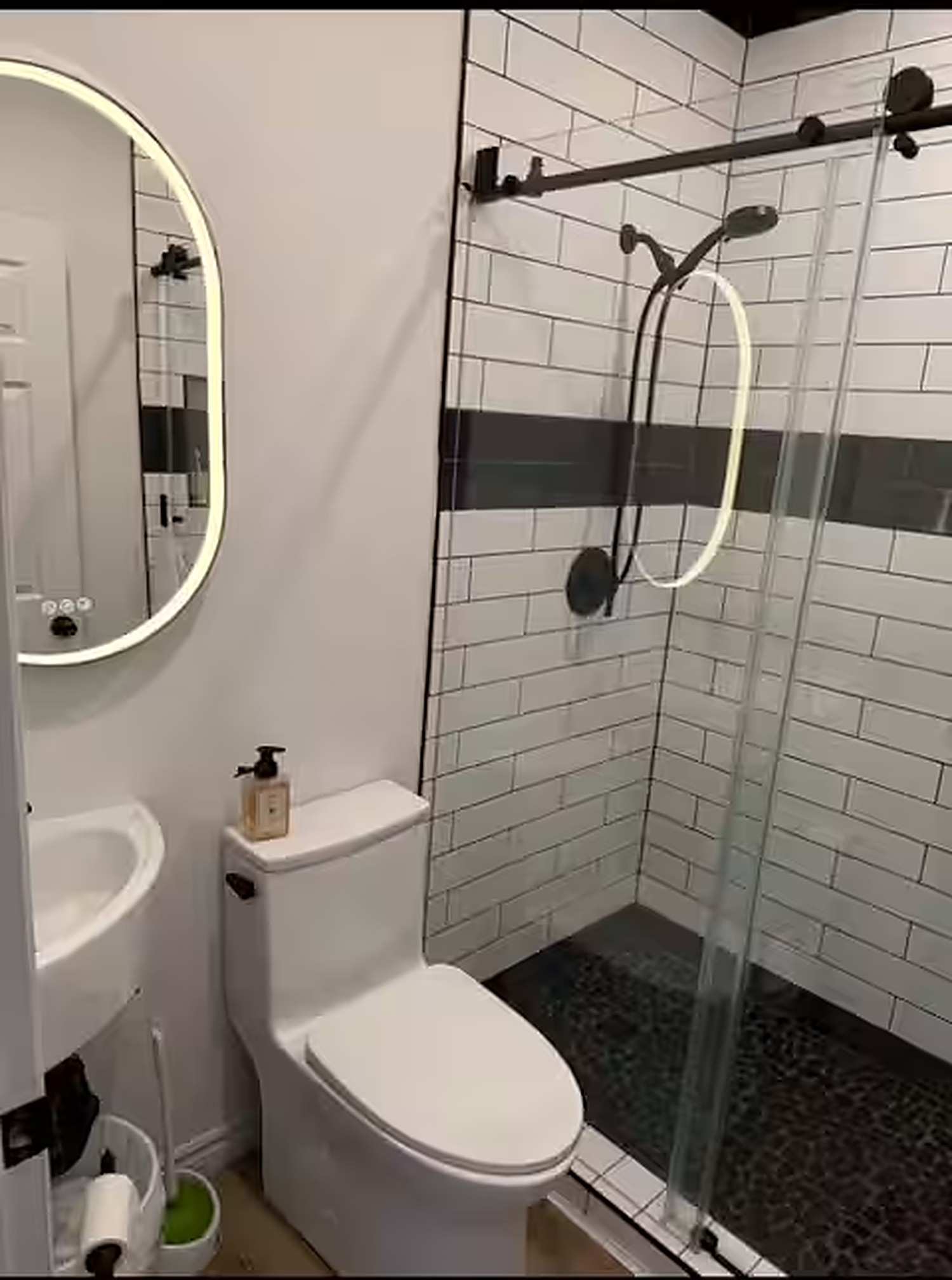 Main bathroom