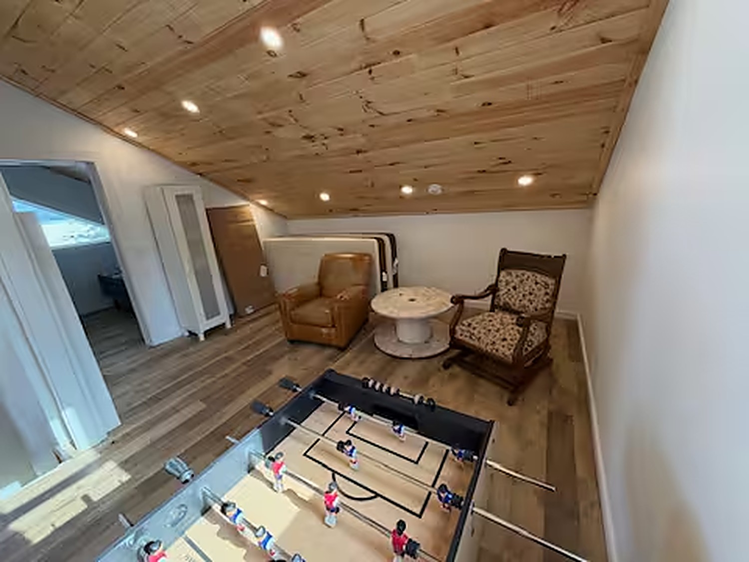 Game room overhead