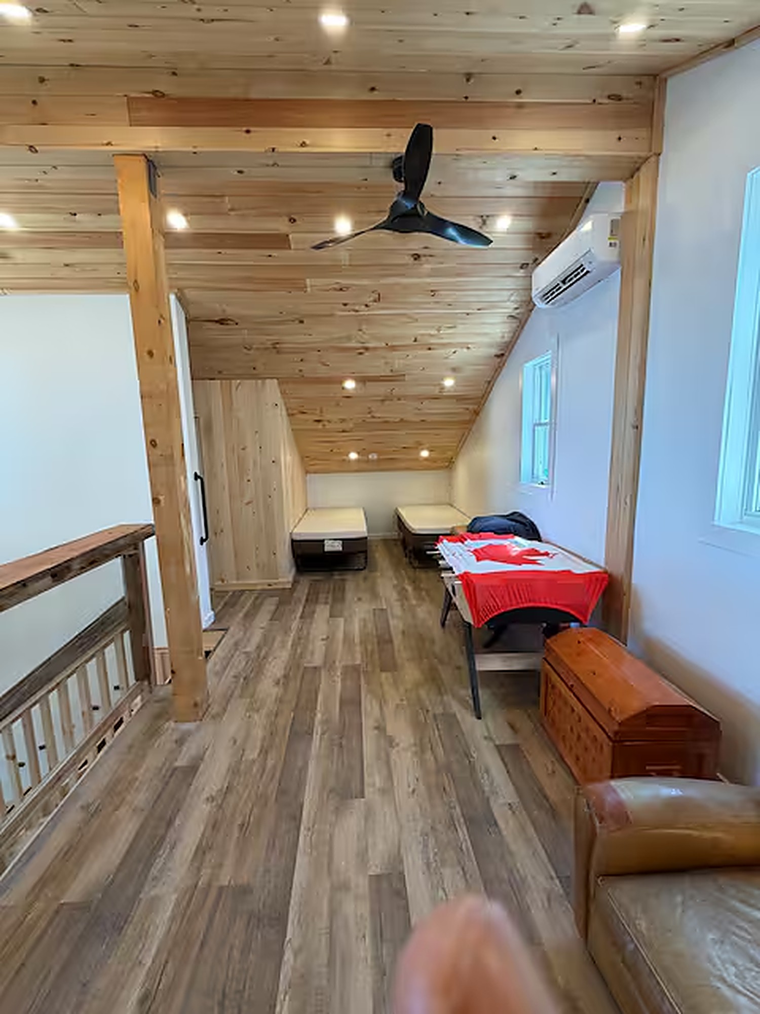 Den wide view