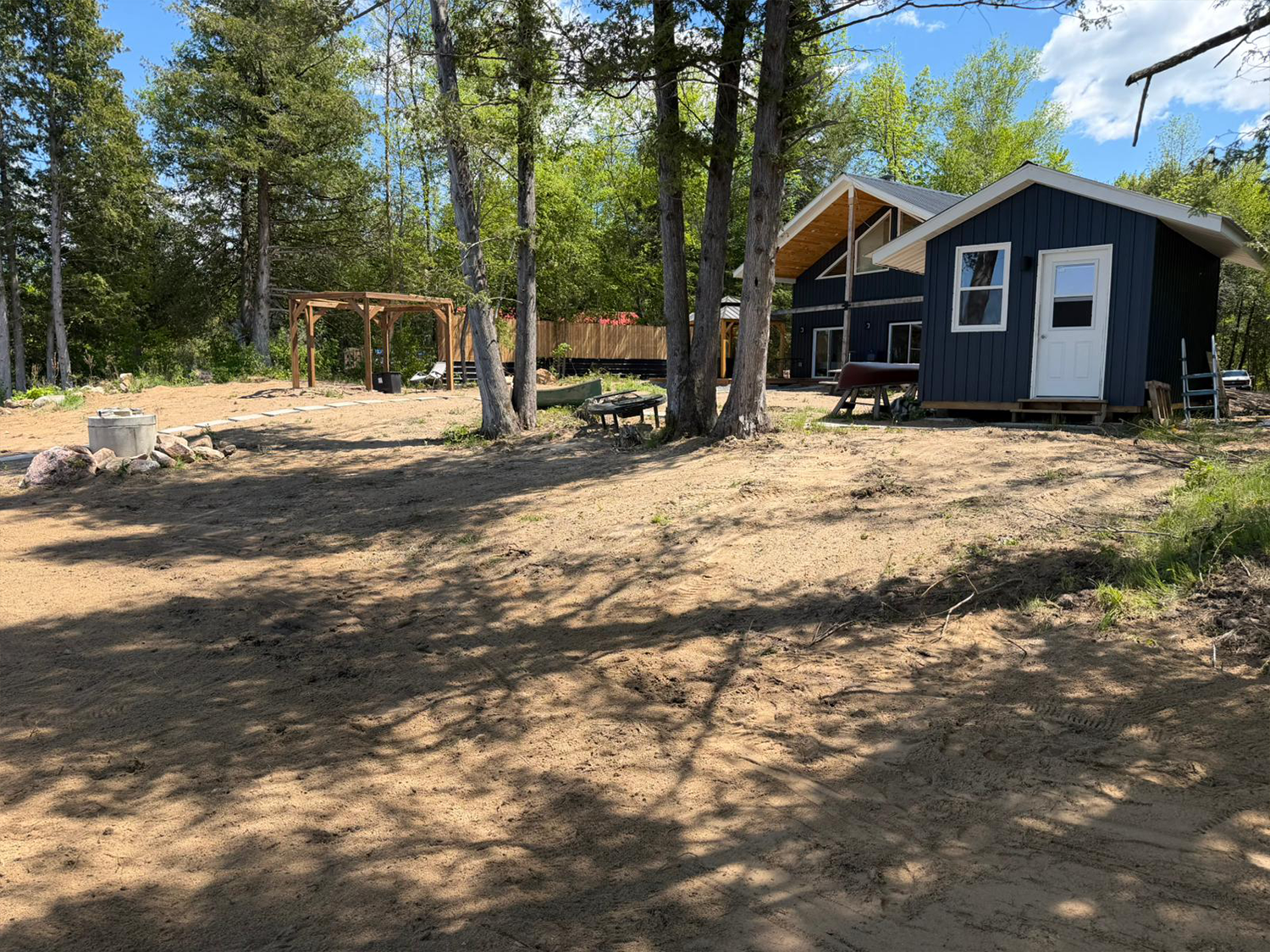 The cottage seen from the front